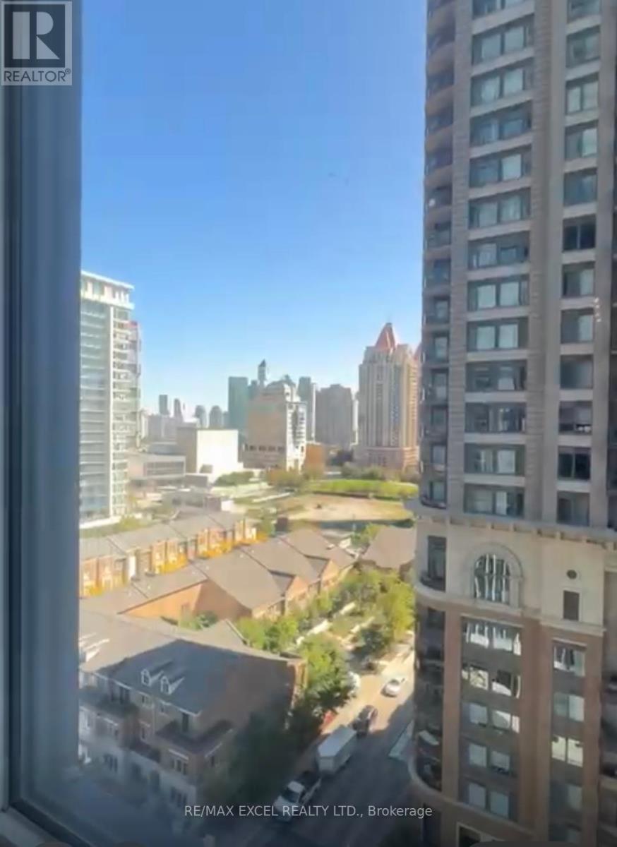 1007 - 395 Square One Drive, Mississauga, Ontario L5B 0P6 - Photo 9 - W12520240