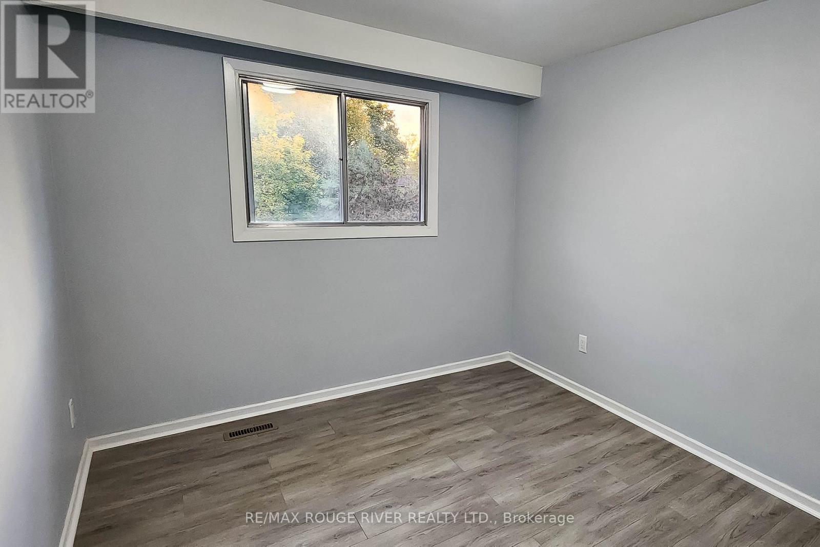 22 Annabelle Drive, Toronto, Ontario M9V 3B6 - Photo 26 - W12520242