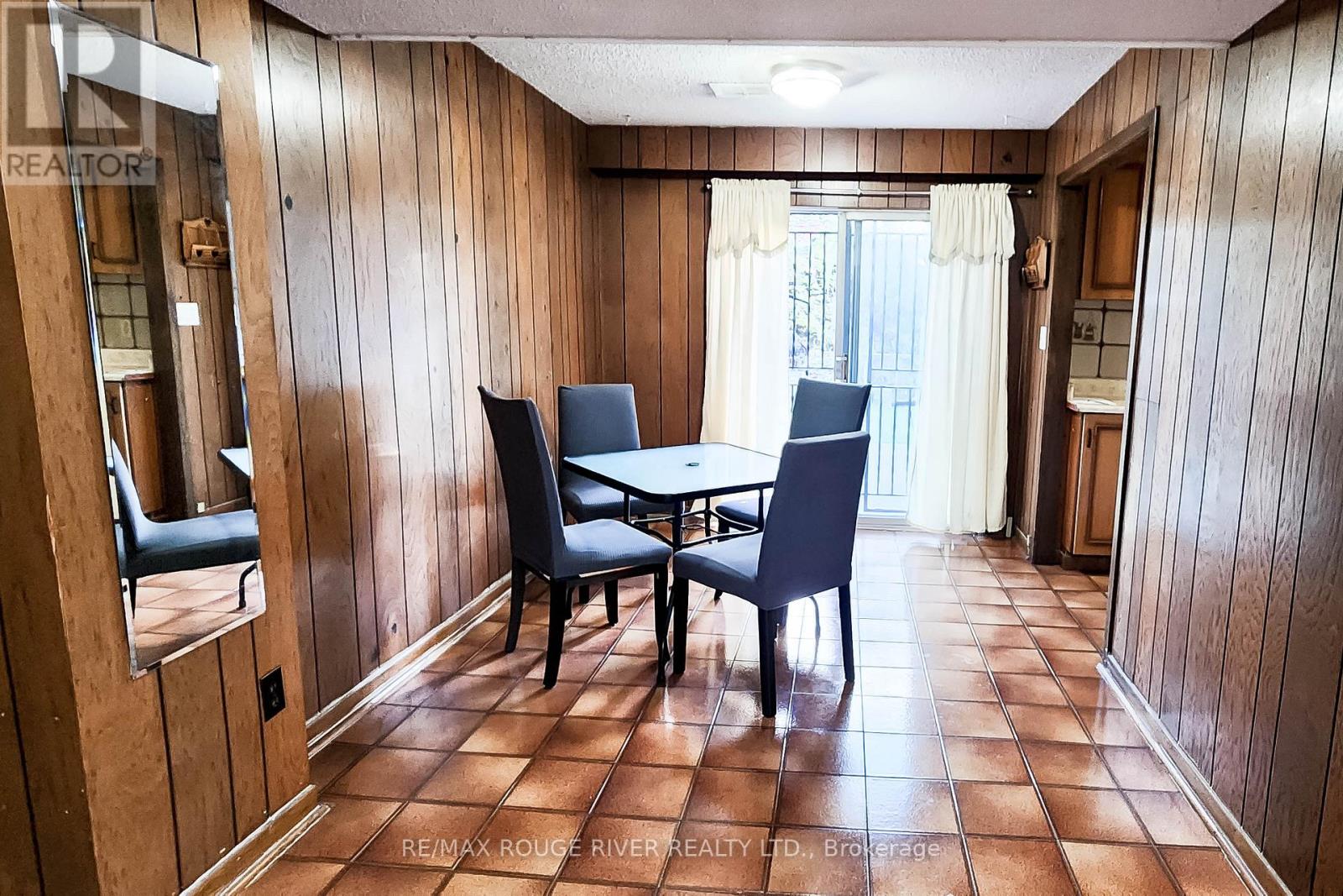 22 Annabelle Drive, Toronto, Ontario M9V 3B6 - Photo 33 - W12520242