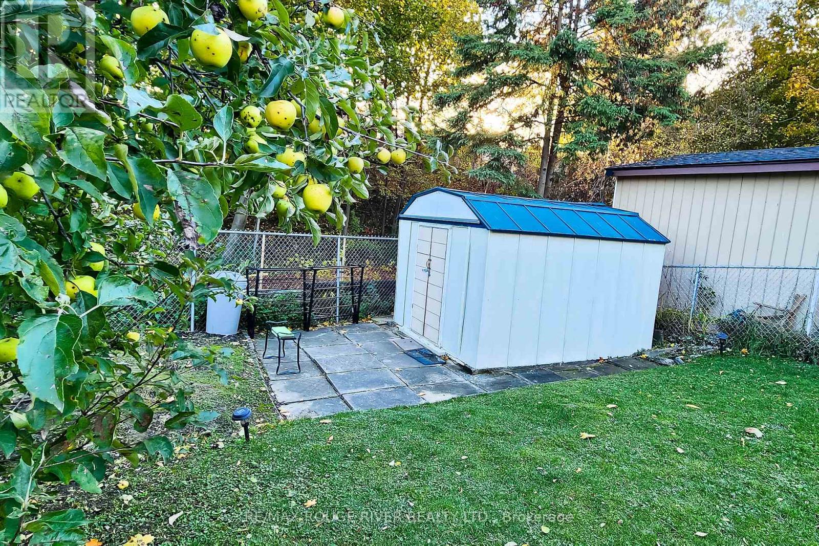 22 Annabelle Drive, Toronto, Ontario M9V 3B6 - Photo 38 - W12520242