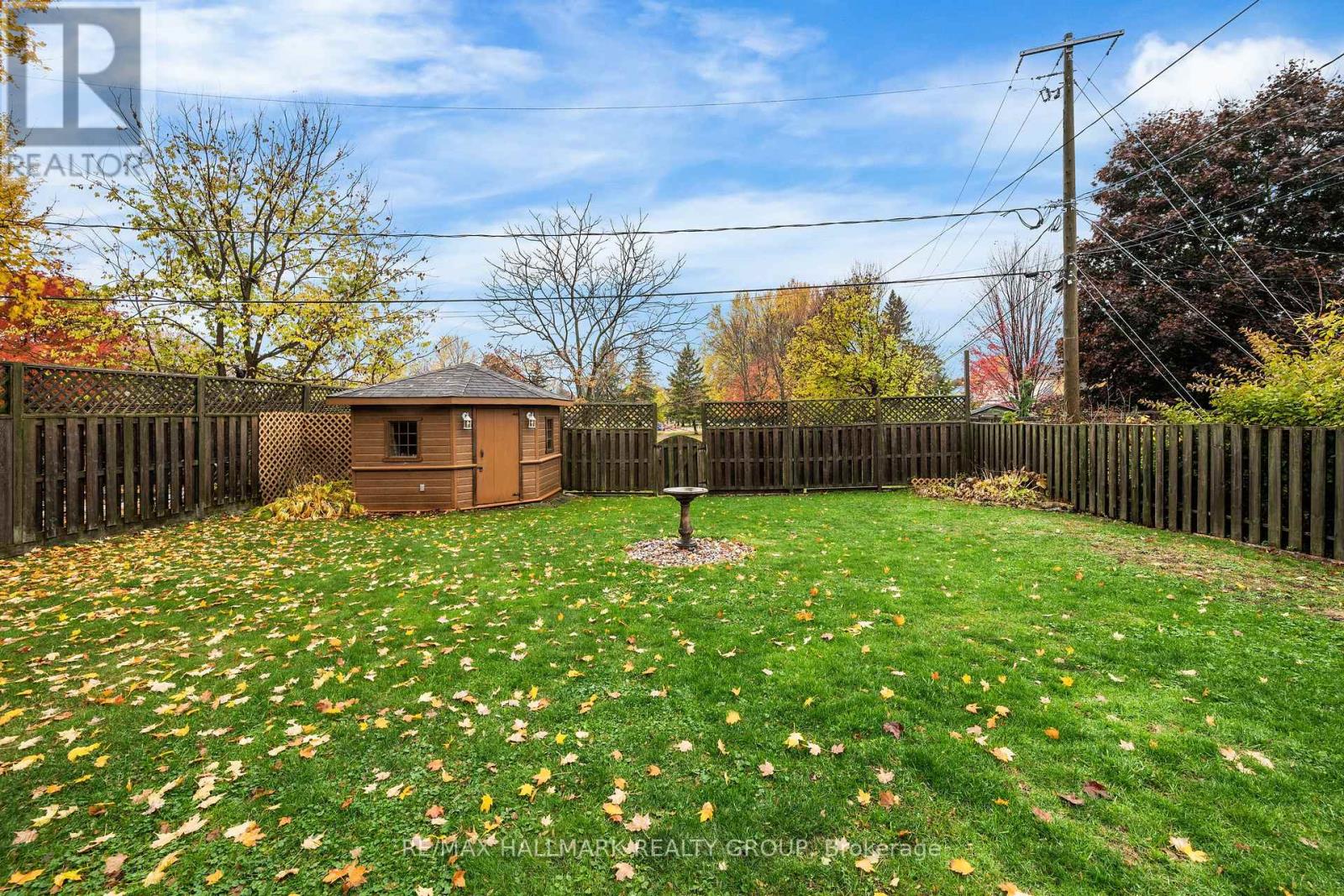 2028 Othello Avenue, Ottawa, Ontario K1G 2A6 - Photo 20 - X12520276