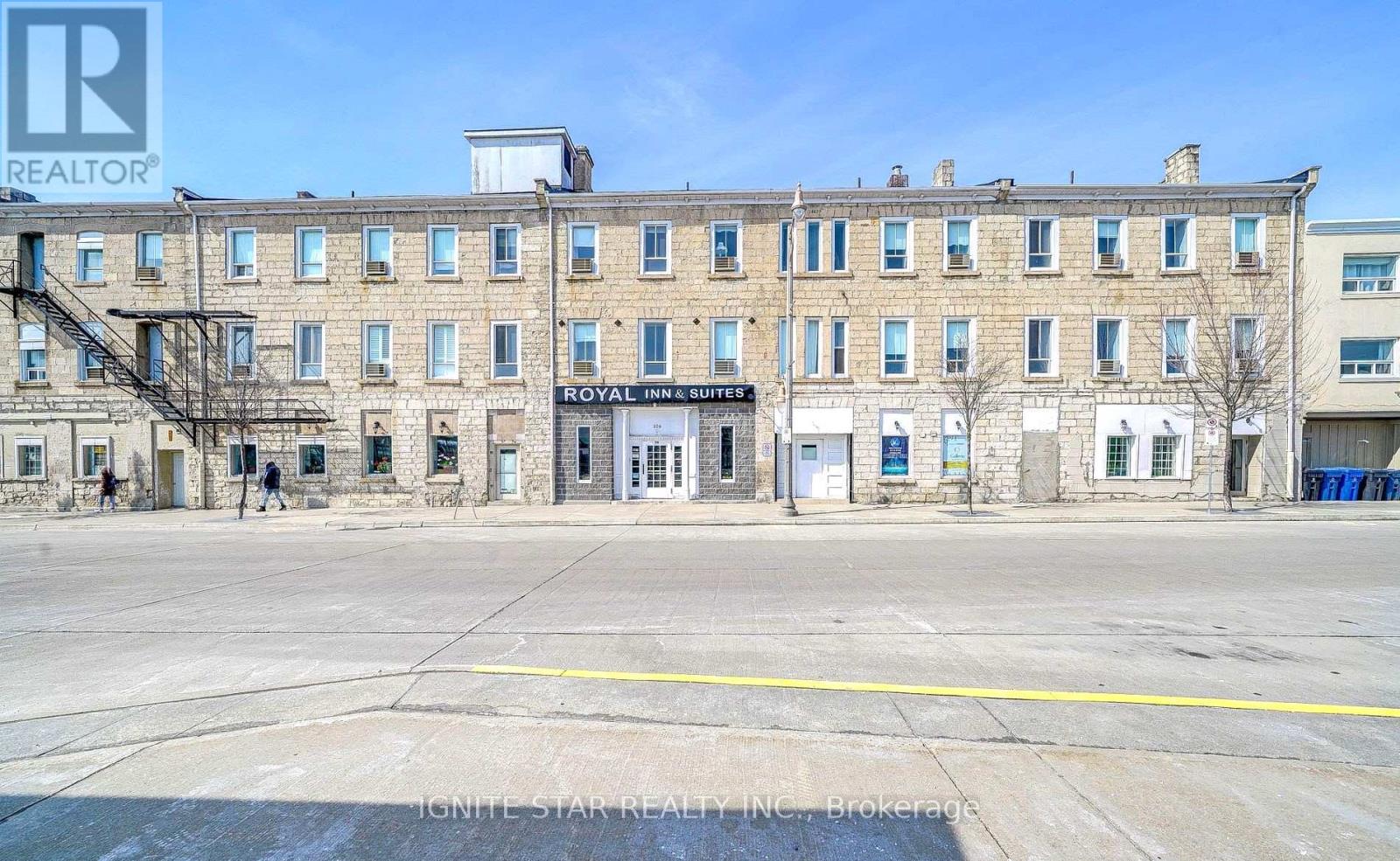 106 CARDEN STREET, Guelph, Ontario