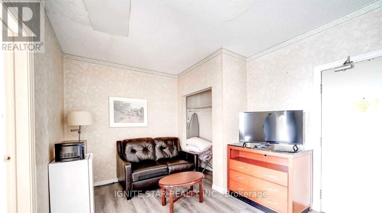 106 Carden Street, Guelph, Ontario N1H 3A3 - Photo 21 - X12520230