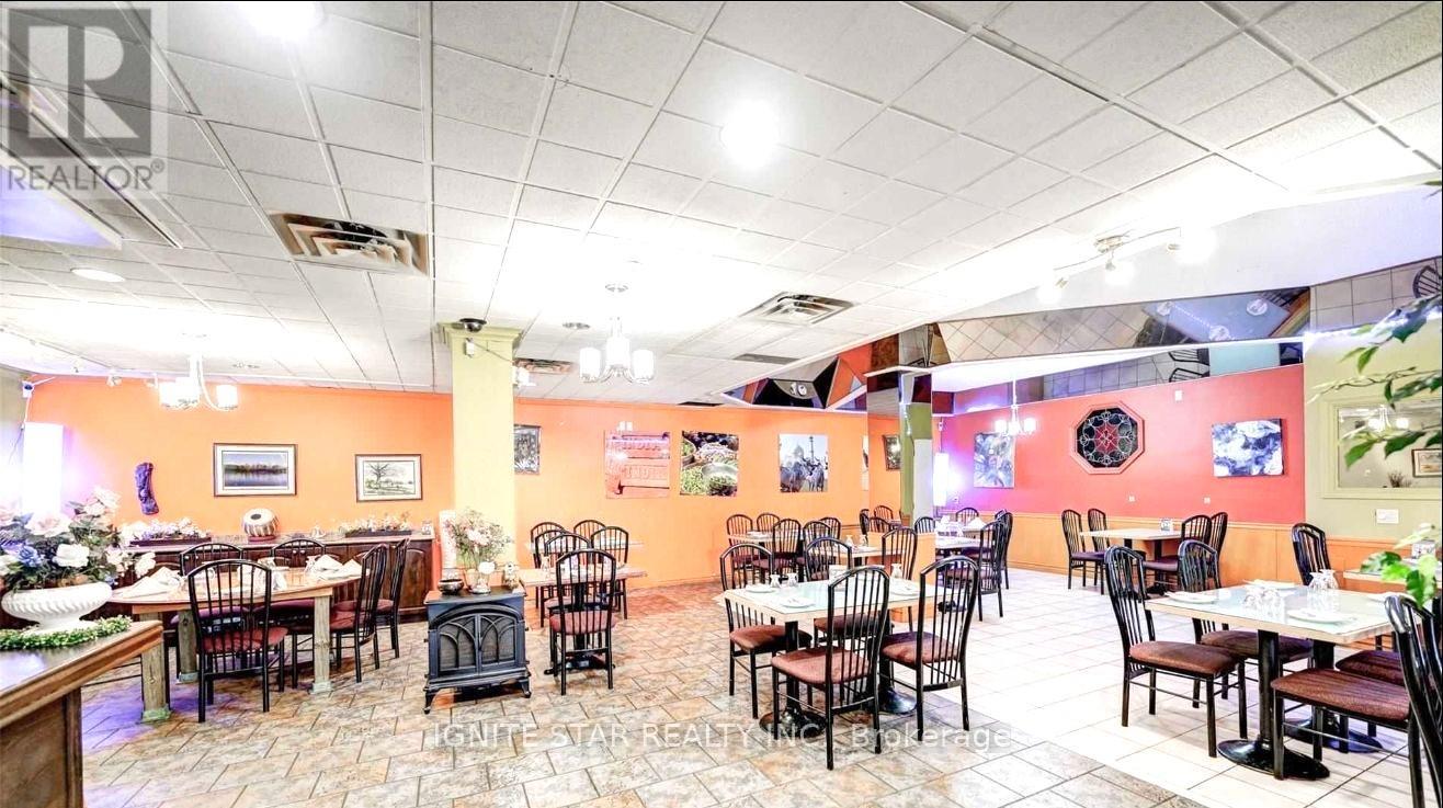 106 Carden Street, Guelph, Ontario N1H 3A3 - Photo 7 - X12520230