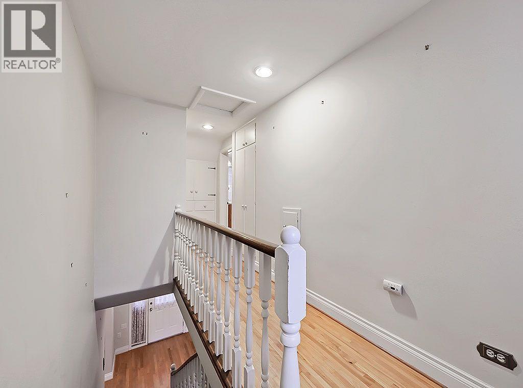 2540 32 Avenue Sw, Calgary, Alberta  T3E 0V7 - Photo 26 - A2265871