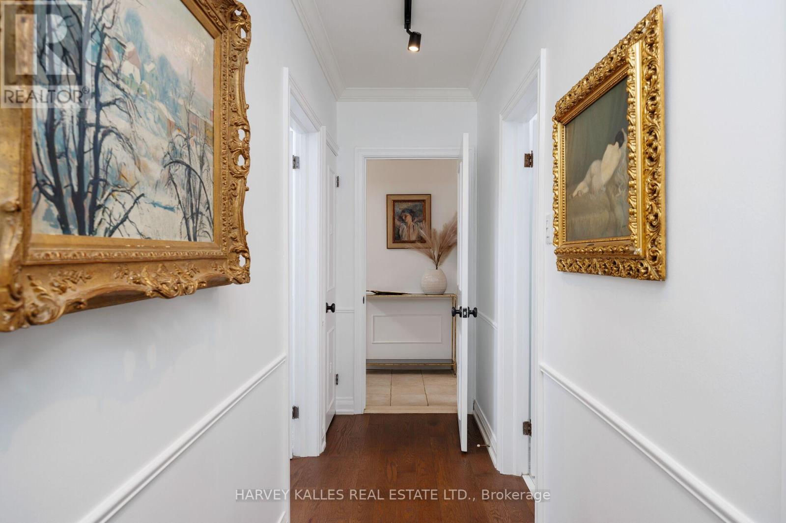 24 Cedarland Drive, Toronto, Ontario M9A 2K2 - Photo 25 - W12512890