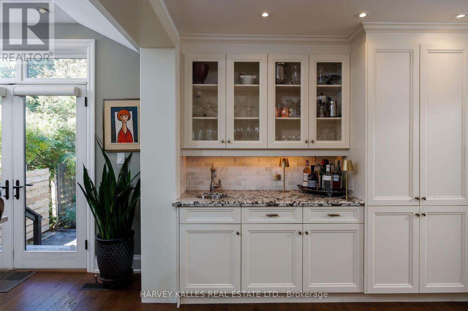 24 Cedarland Drive, Toronto, Ontario M9A 2K2 - Photo 24 - W12512890