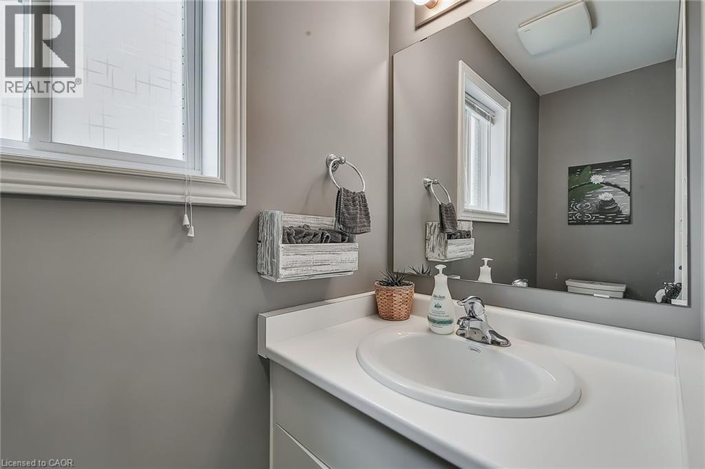 24 Dudley Drive, Guelph, Ontario  N1G 0E6 - Photo 17 - 40770272