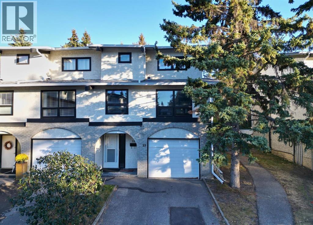 33, 5400 Dalhousie Drive Nw, Calgary, Alberta  T3A 2B4 - Photo 1 - A2263930