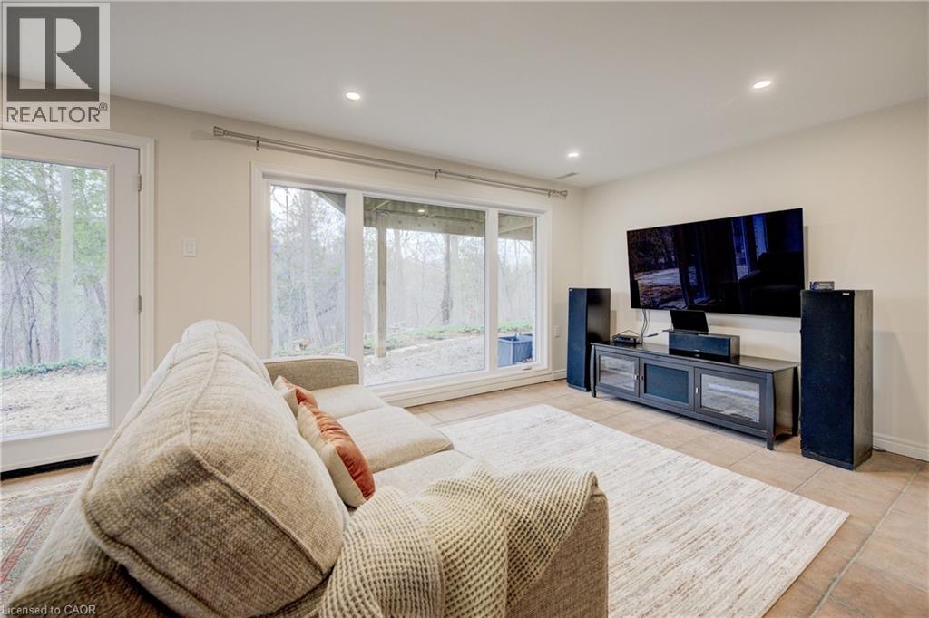 279 Ferndale Place, Waterloo, Ontario  N2J 3X8 - Photo 25 - 40771617