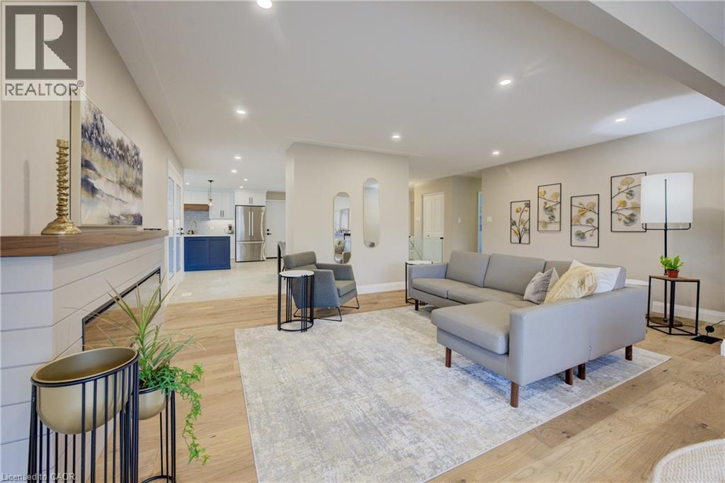 279 Ferndale Place, Waterloo, Ontario  N2J 3X8 - Photo 8 - 40771617