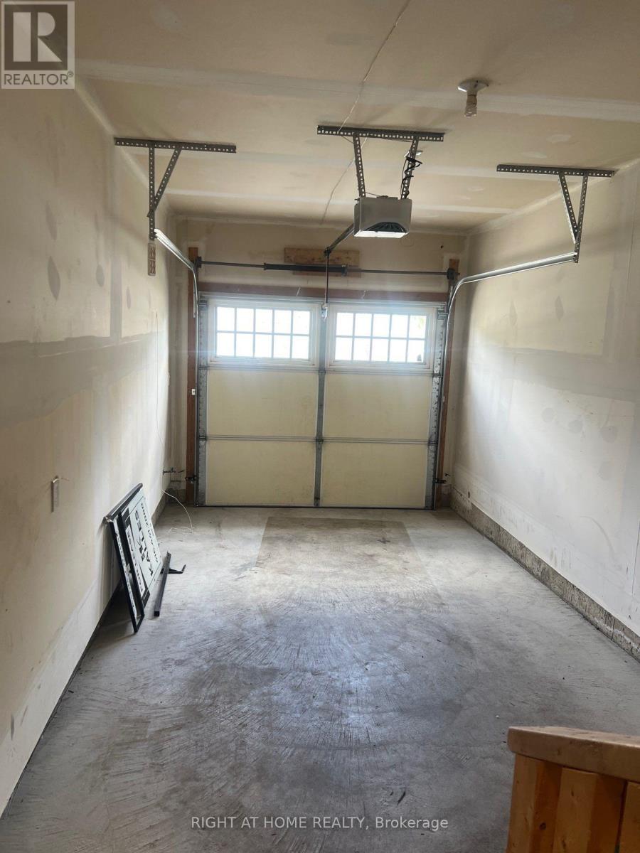 49 Averill Road, Brampton, Ontario  L7A 5A7 - Photo 16 - W12470434