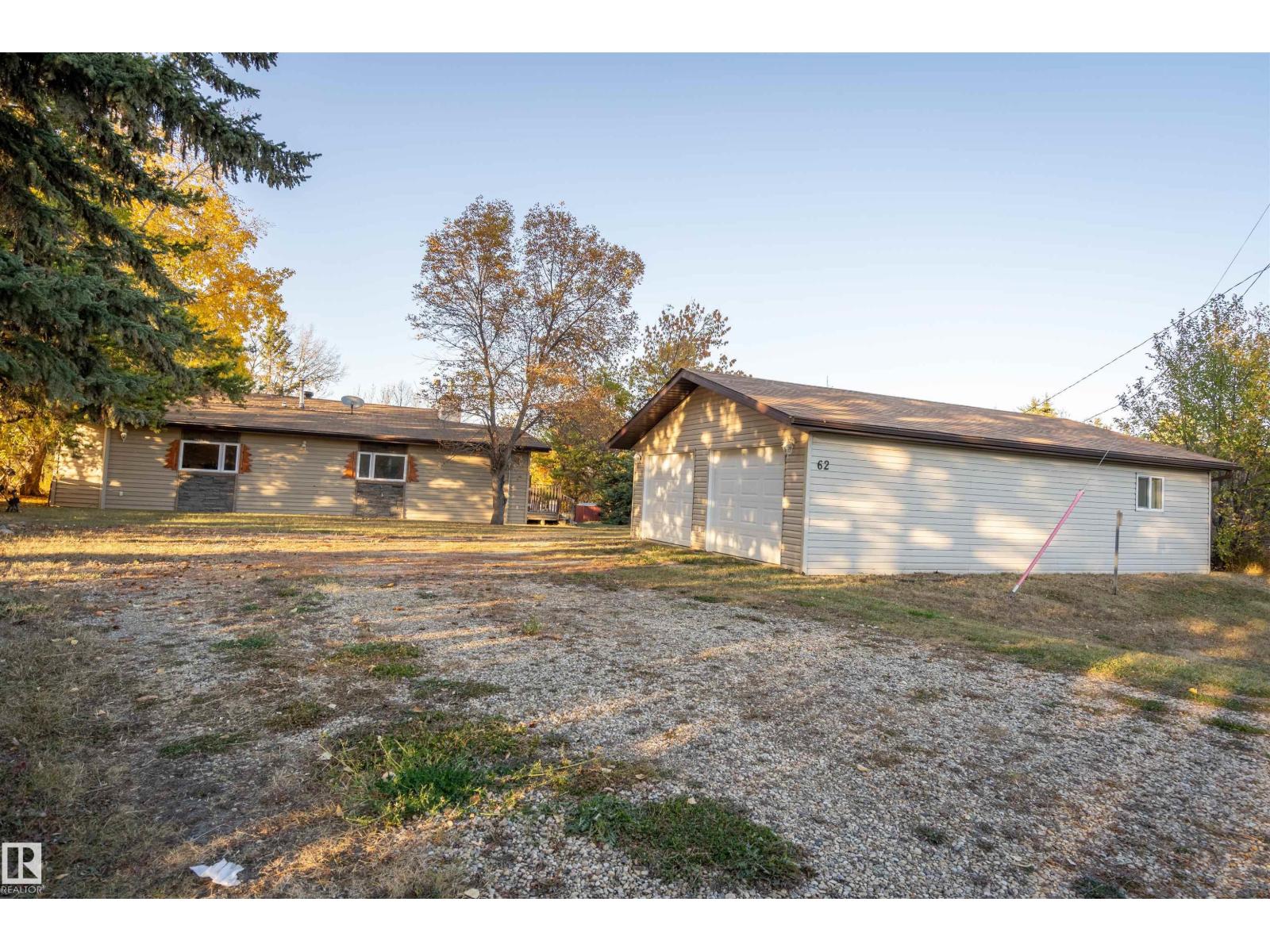 62 Buskmose Dr, Rural Wetaskiwin County, Alberta  T0C 2V0 - Photo 2 - E4465039