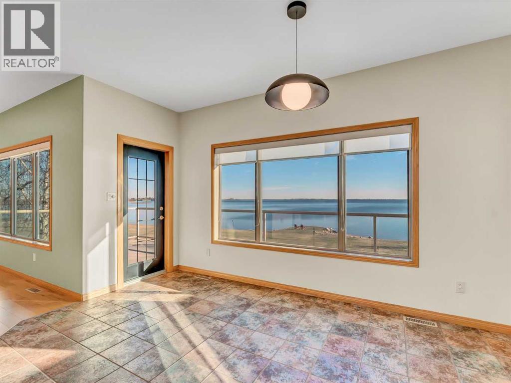 15 White Pelican Way, Lake Newell Resort, Alberta  T1R 0X5 - Photo 15 - A2268744