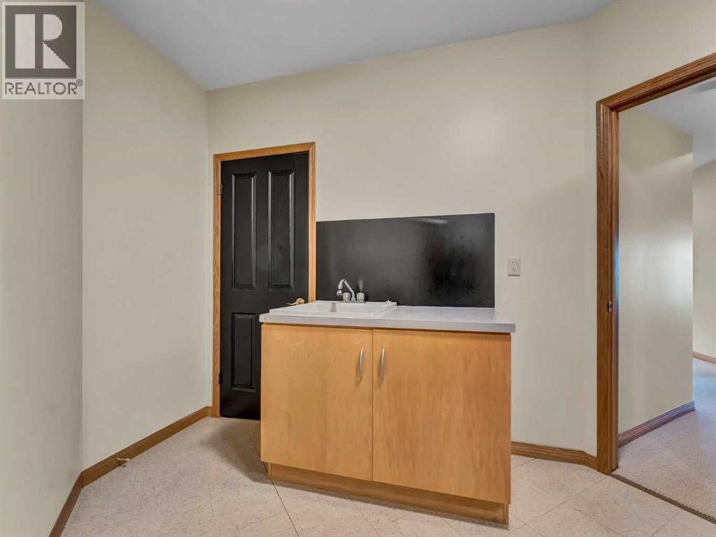 15 White Pelican Way, Lake Newell Resort, Alberta  T1R 0X5 - Photo 40 - A2268744