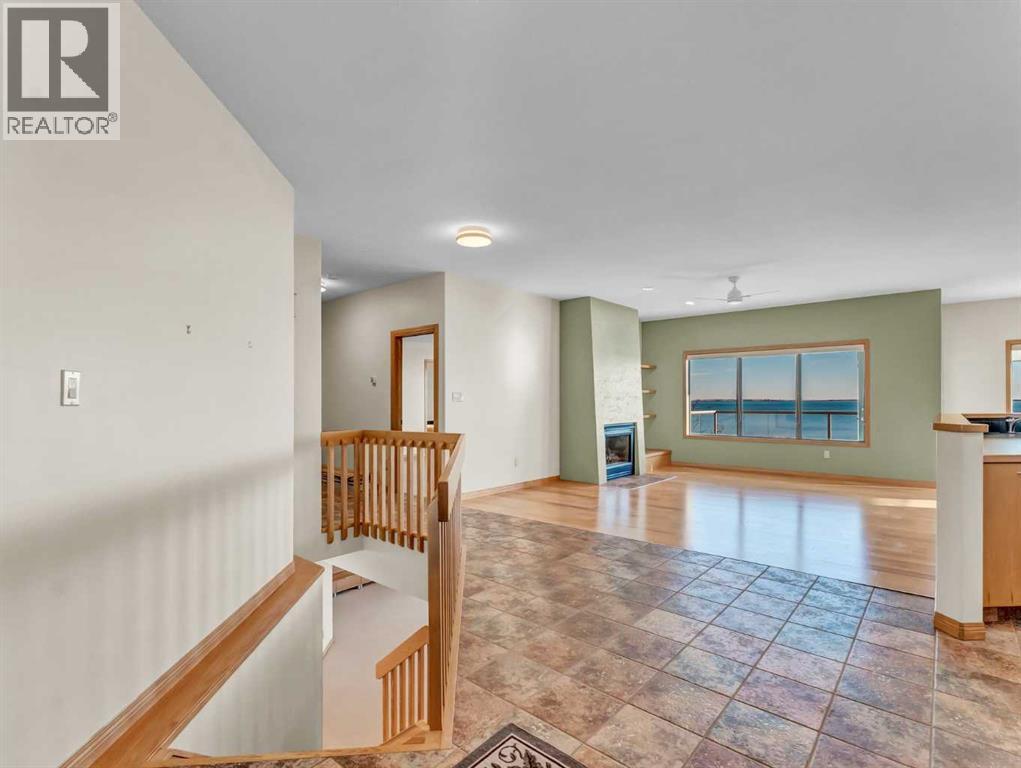 15 White Pelican Way, Lake Newell Resort, Alberta  T1R 0X5 - Photo 6 - A2268744