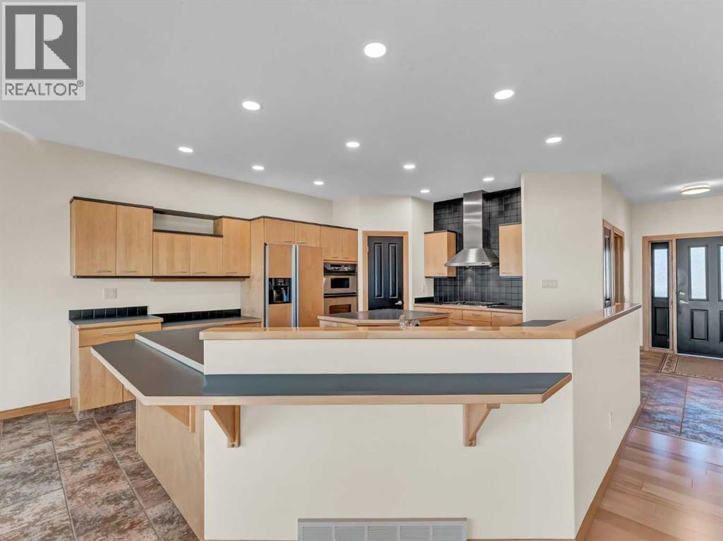 15 White Pelican Way, Lake Newell Resort, Alberta  T1R 0X5 - Photo 9 - A2268744