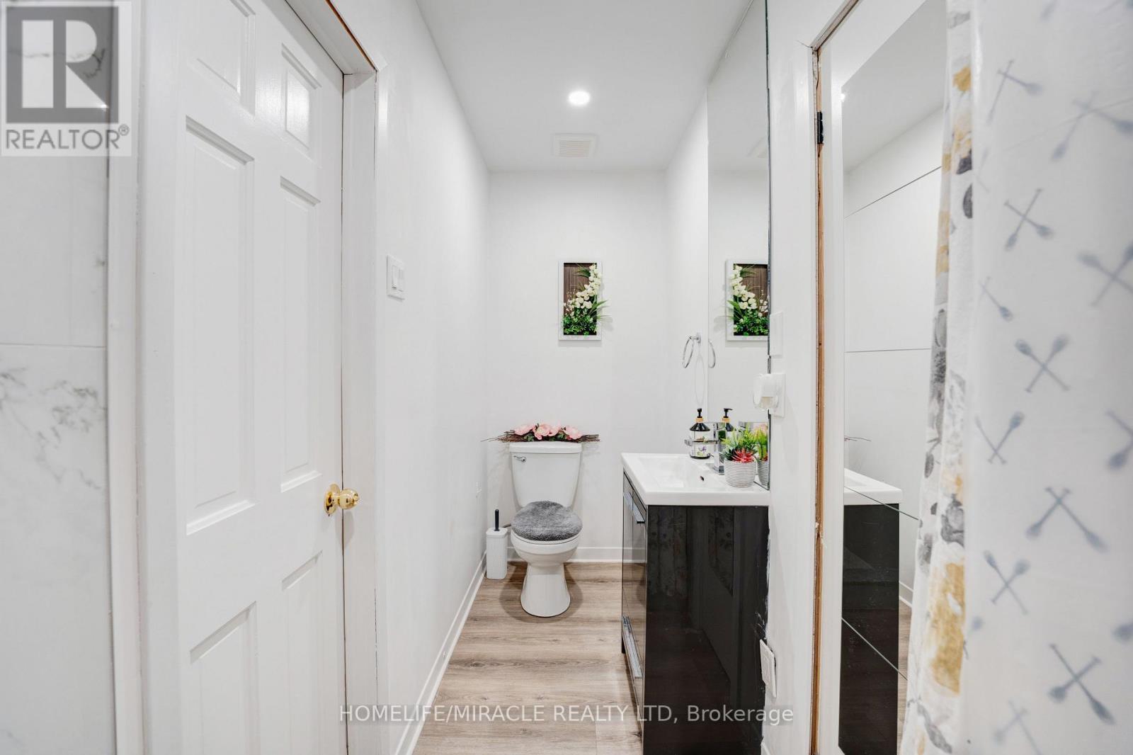 7250 Maywood Street, Niagara Falls, Ontario  L2E 5P5 - Photo 28 - X12520256