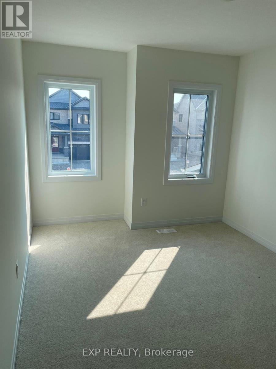 148 Port Crescent, Welland, Ontario  L3B 5K5 - Photo 16 - X12520266