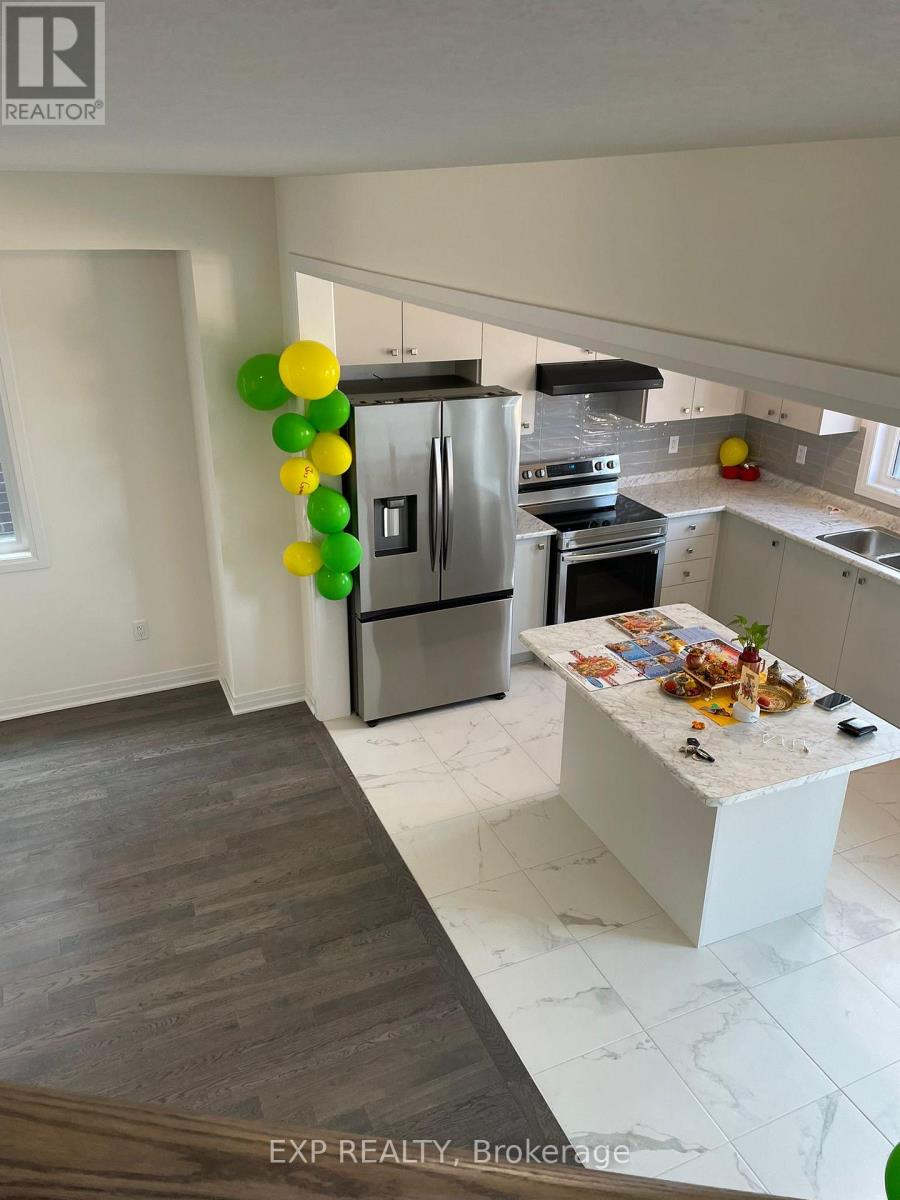 148 Port Crescent, Welland, Ontario  L3B 5K5 - Photo 5 - X12520266