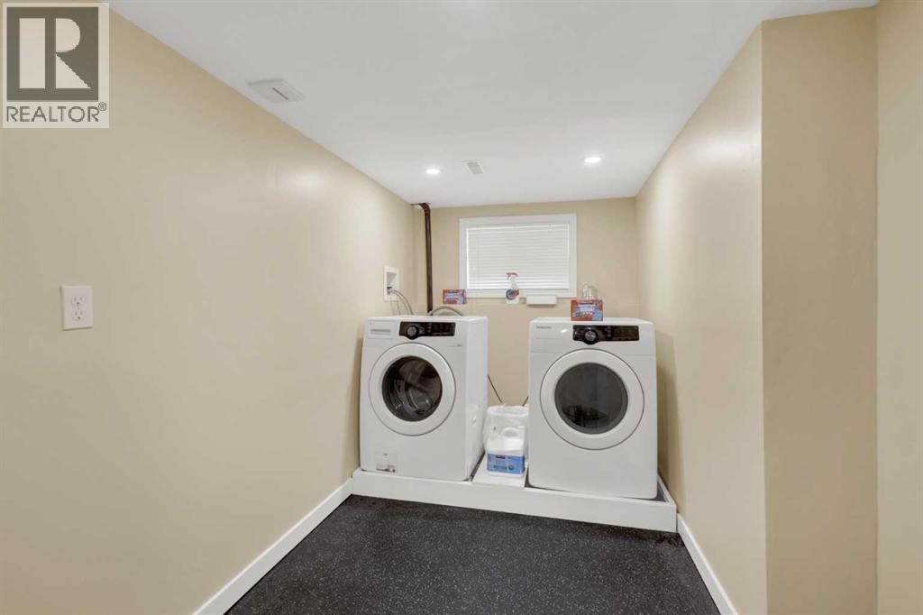 5617 Park Street, Blackfalds, Alberta  T0M 0J0 - Photo 23 - A2240651