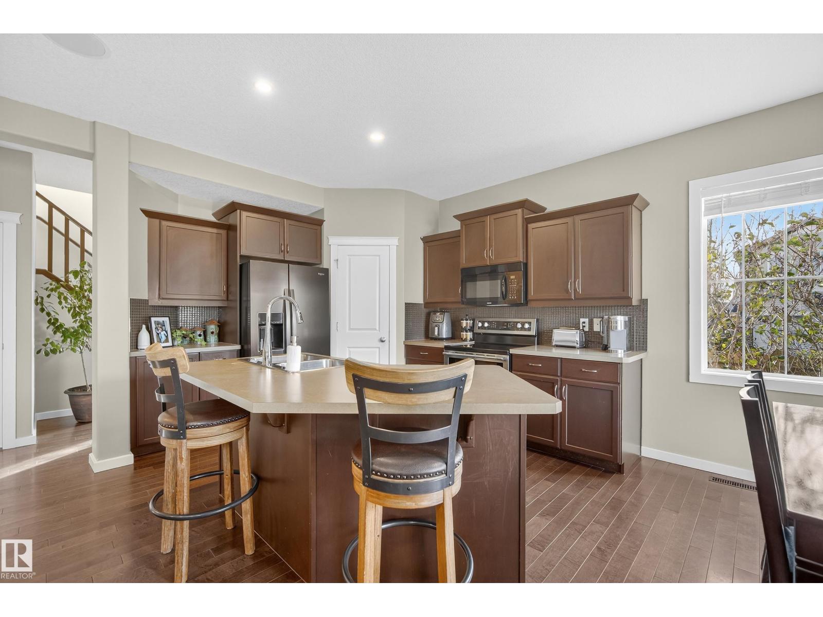 1756 63 St Sw, Edmonton, Alberta  T6X 0S1 - Photo 12 - E4465041