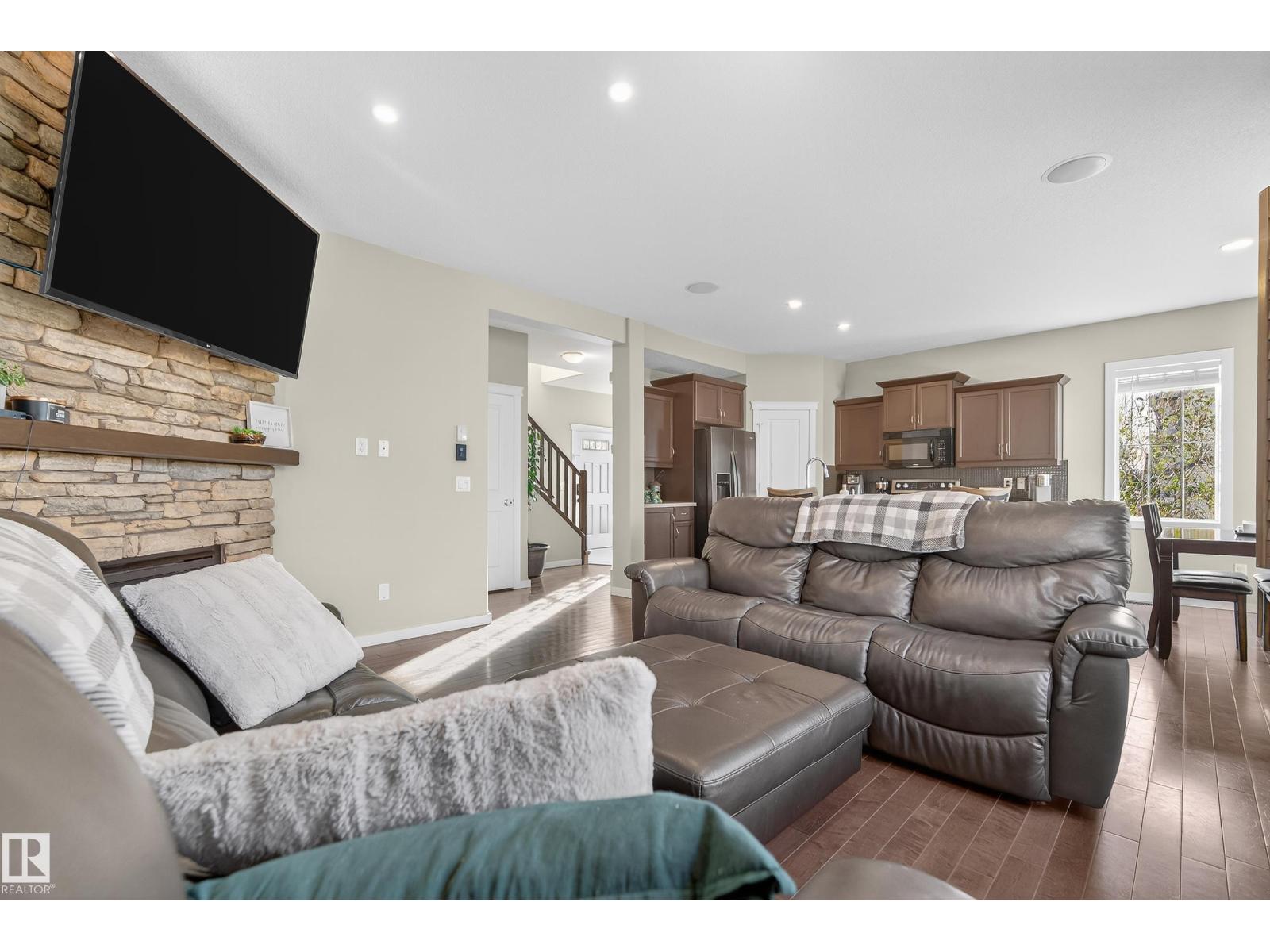 1756 63 St Sw, Edmonton, Alberta  T6X 0S1 - Photo 19 - E4465041