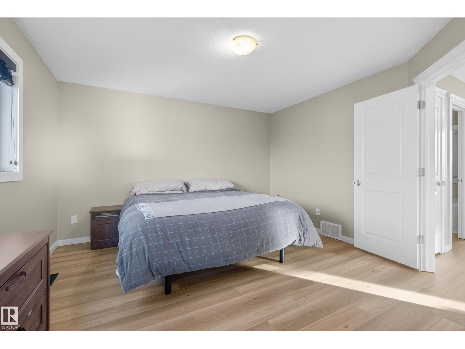 1756 63 St Sw, Edmonton, Alberta  T6X 0S1 - Photo 24 - E4465041