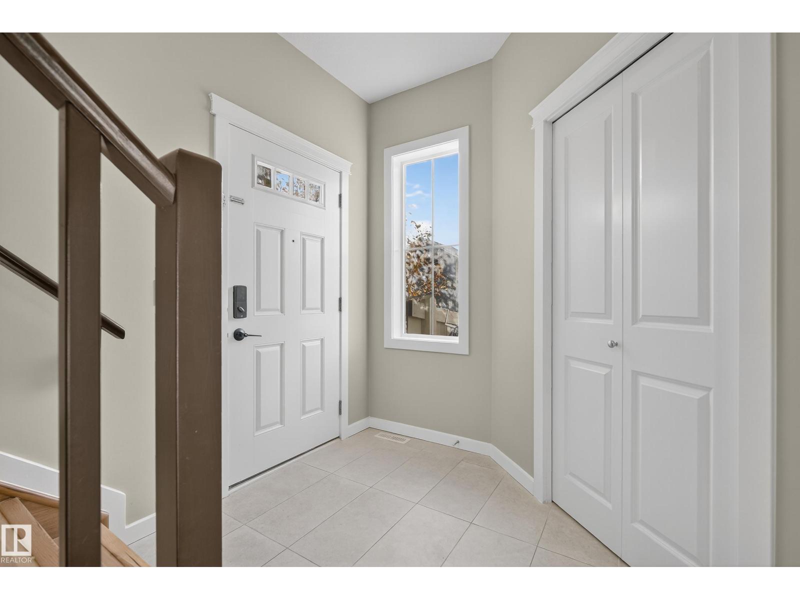 1756 63 St Sw, Edmonton, Alberta  T6X 0S1 - Photo 7 - E4465041