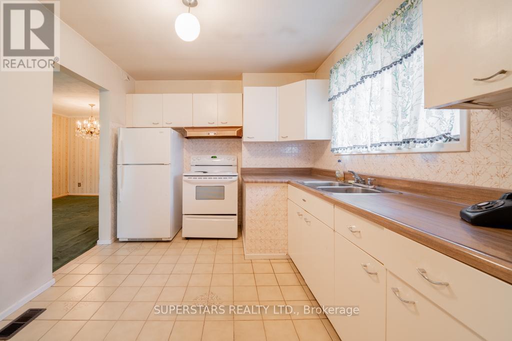 76 Pintail Crescent, Toronto, Ontario  M3A 2Y7 - Photo 17 - C12520286