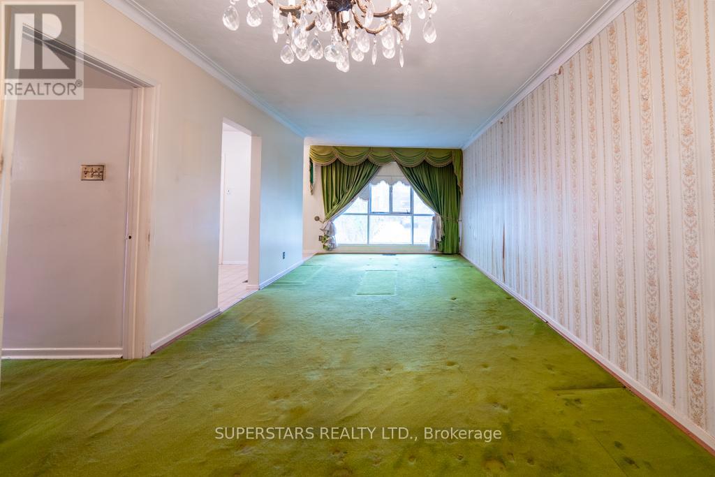 76 Pintail Crescent, Toronto, Ontario  M3A 2Y7 - Photo 4 - C12520286