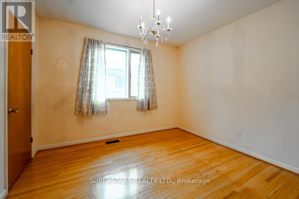 76 Pintail Crescent, Toronto, Ontario  M3A 2Y7 - Photo 6 - C12520286