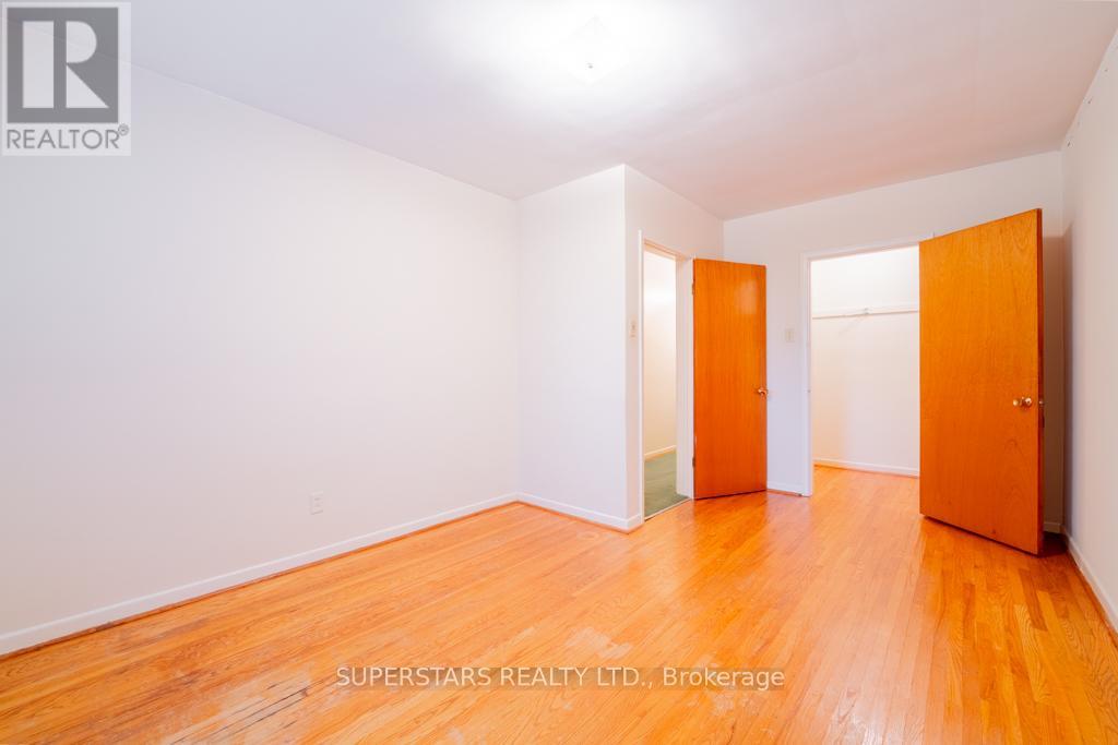 76 Pintail Crescent, Toronto, Ontario  M3A 2Y7 - Photo 8 - C12520286