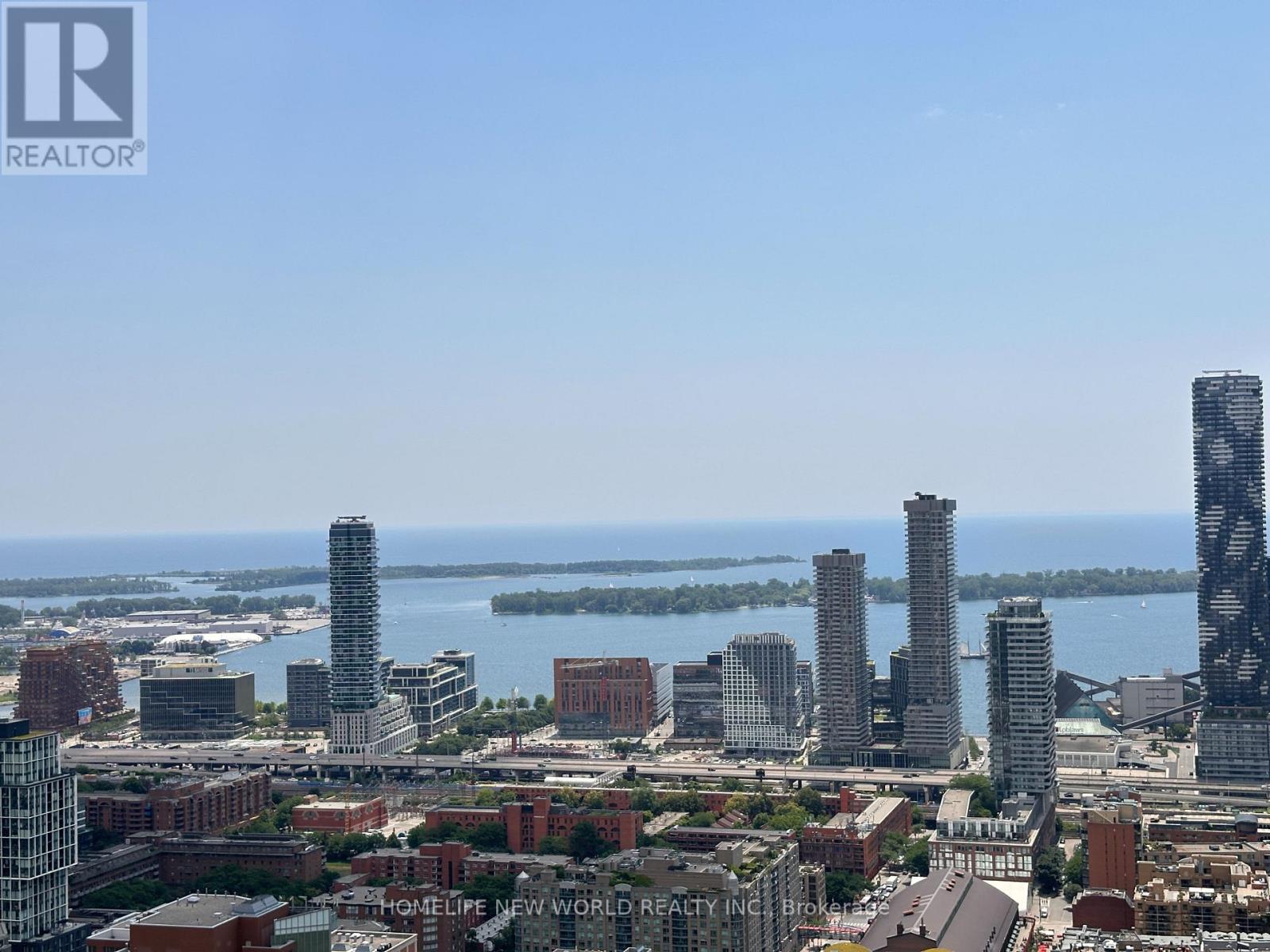 5206 - 88 Queen Street E, Toronto, Ontario  M5C 0B6 - Photo 4 - C12520318