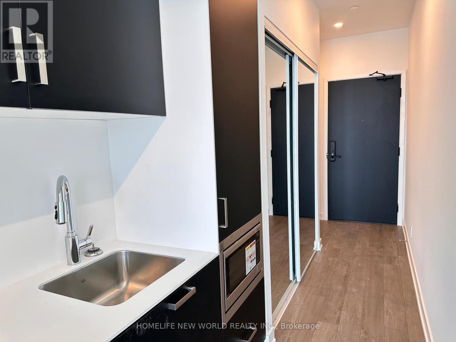 5206 - 88 Queen Street E, Toronto, Ontario  M5C 0B6 - Photo 7 - C12520318