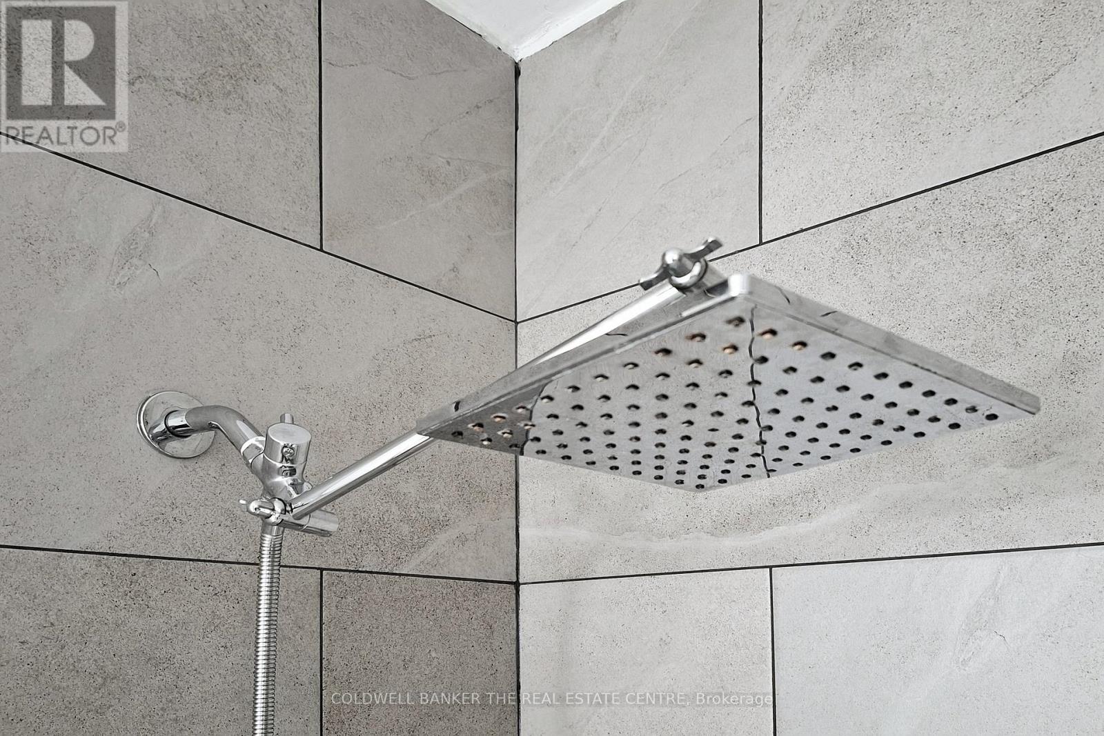 21 Glass Drive, Aurora, Ontario L4G 2E5 - Photo 29 - N12520278