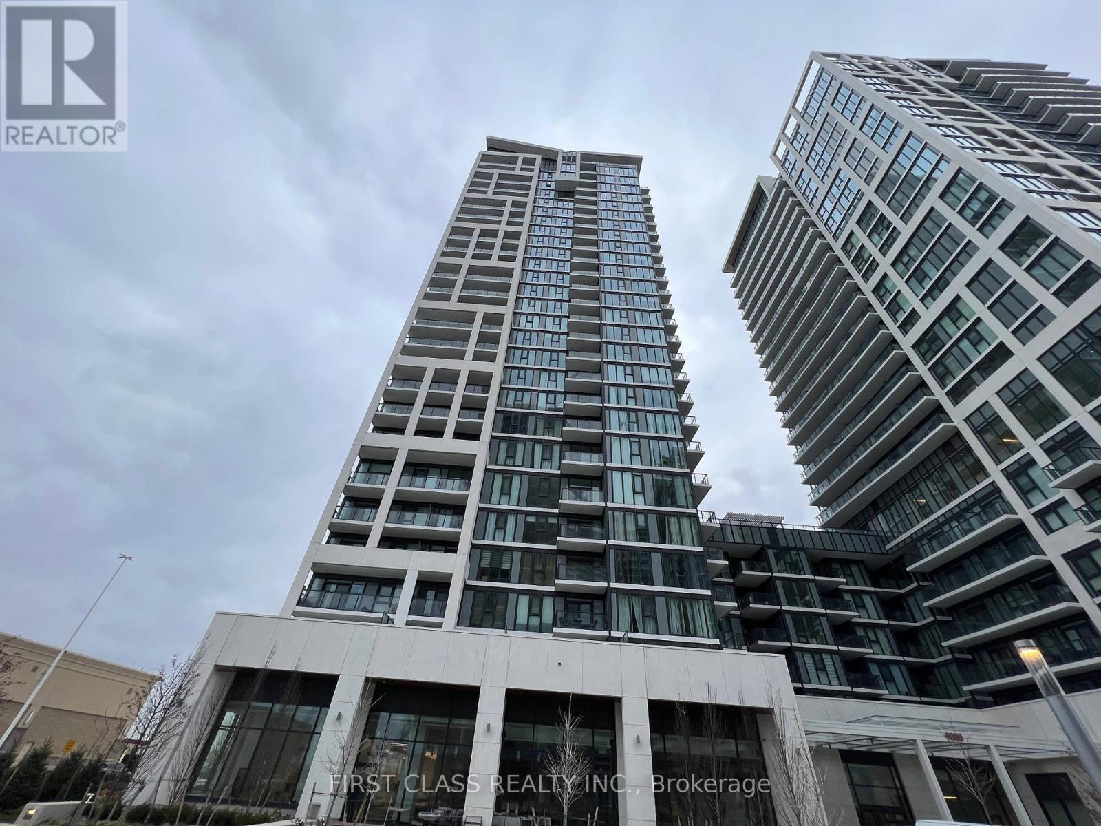 2420 - 9000 JANE STREET, Vaughan, Ontario