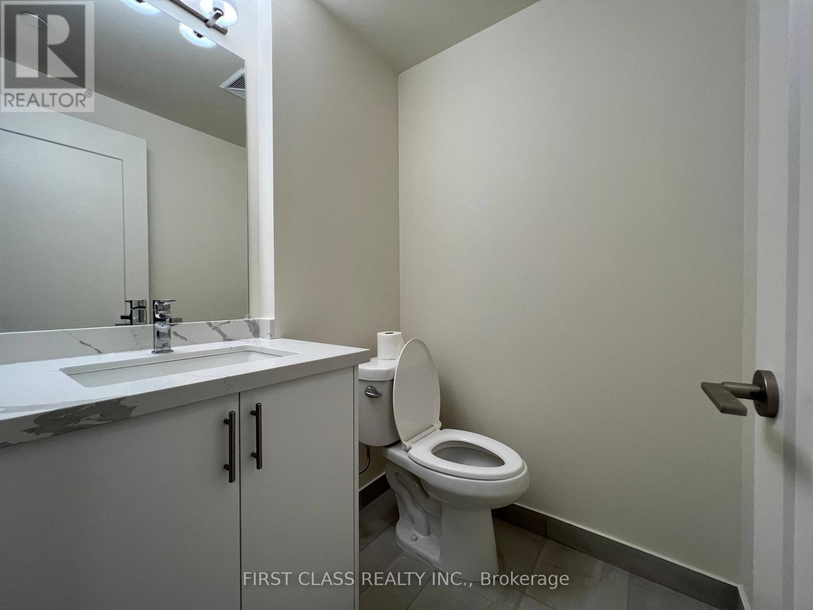 2420 - 9000 Jane Street, Vaughan, Ontario L4K 0M6 - Photo 15 - N12520280