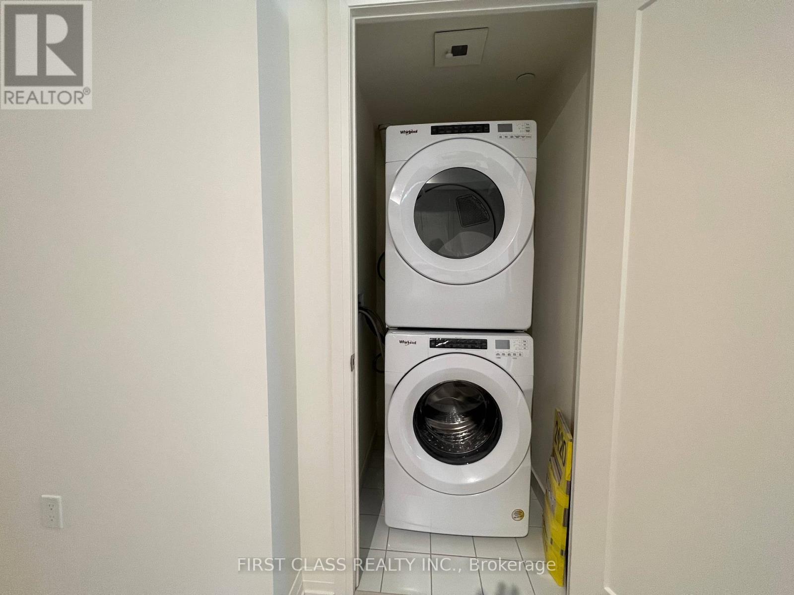 2420 - 9000 Jane Street, Vaughan, Ontario L4K 0M6 - Photo 16 - N12520280