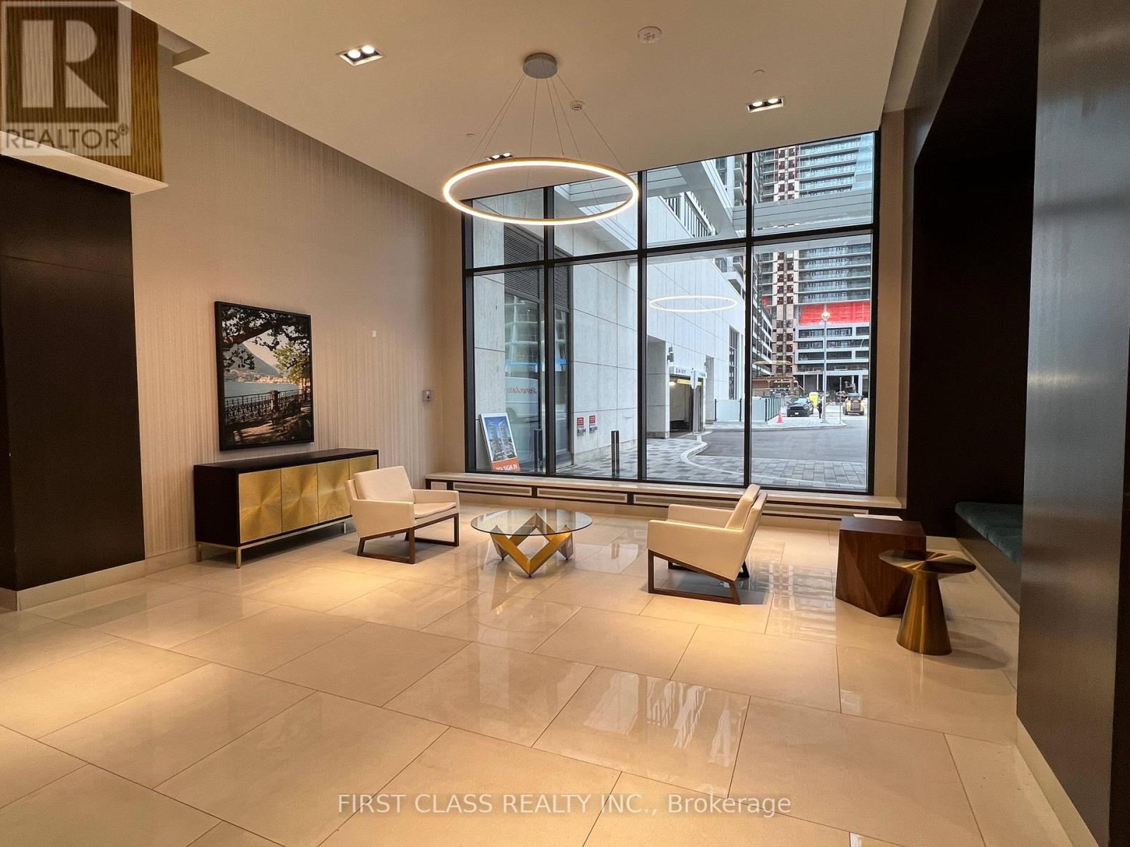 2420 - 9000 Jane Street, Vaughan, Ontario L4K 0M6 - Photo 2 - N12520280