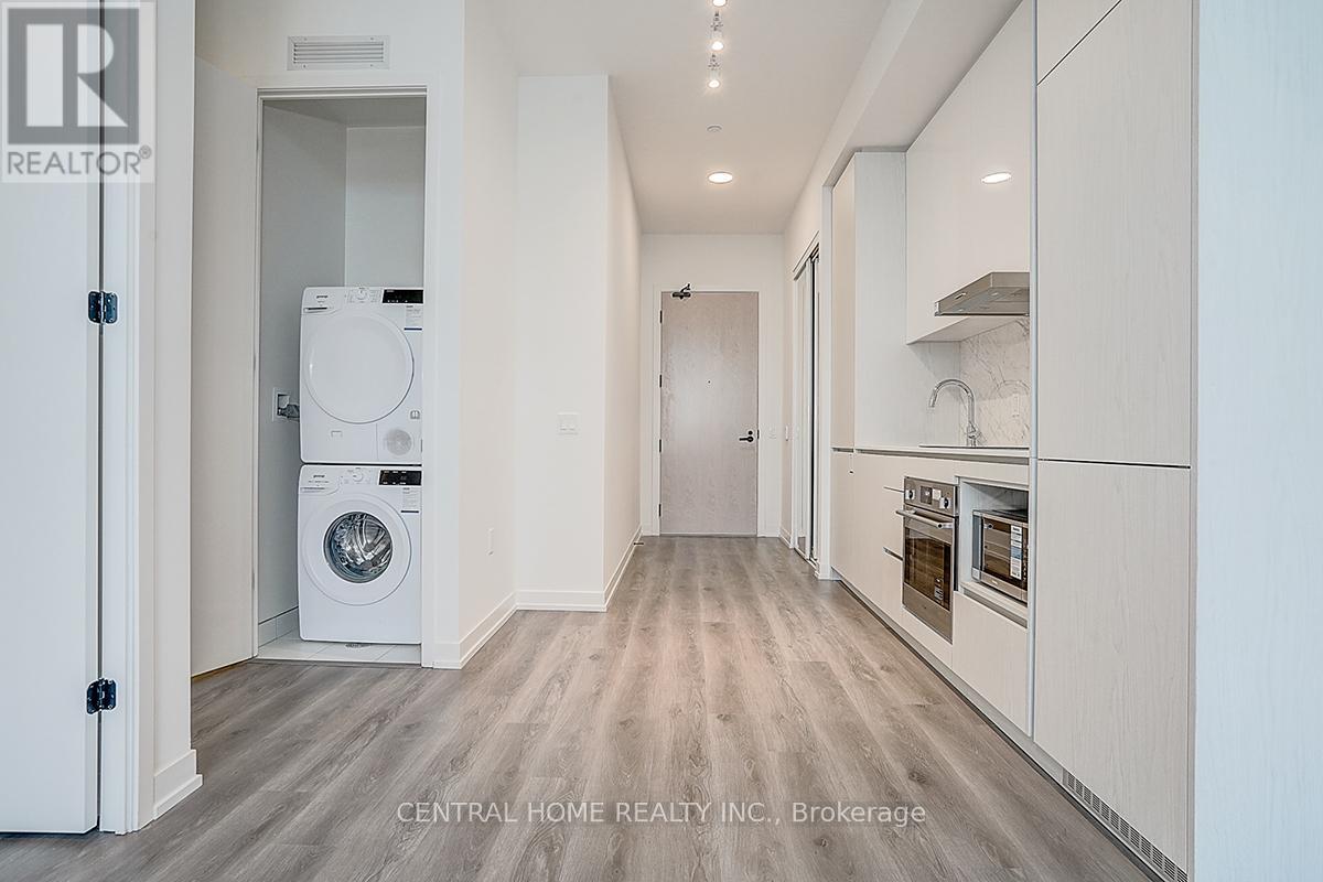 Ph106 - 28 Interchange Way, Vaughan, Ontario L4K 0P8 - Photo 11 - N12520294