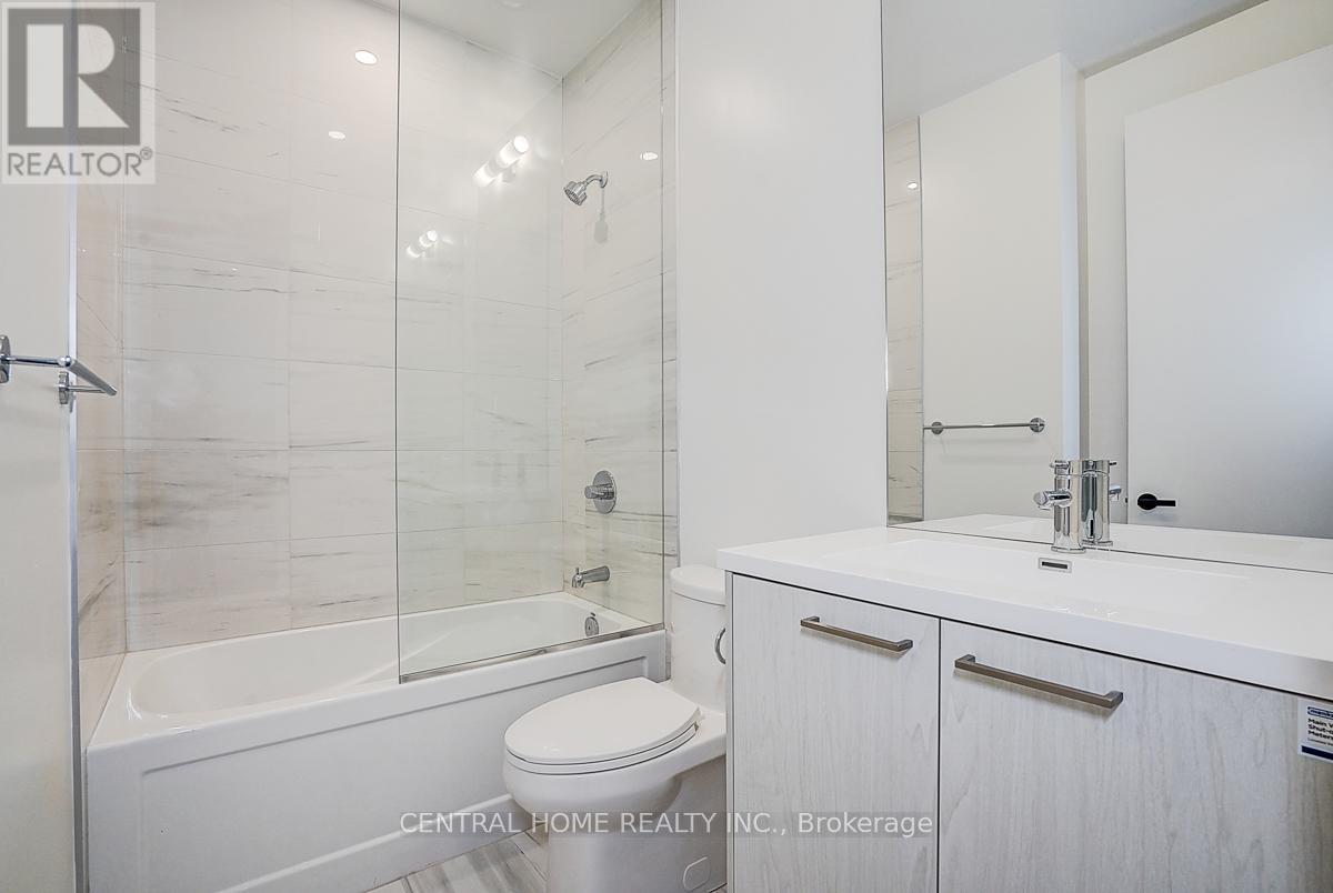 Ph106 - 28 Interchange Way, Vaughan, Ontario L4K 0P8 - Photo 24 - N12520294