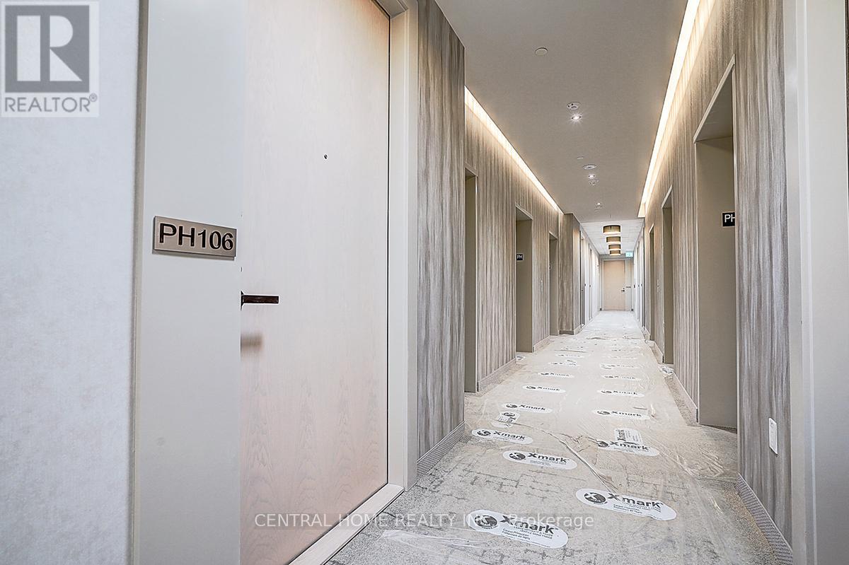 Ph106 - 28 Interchange Way, Vaughan, Ontario L4K 0P8 - Photo 4 - N12520294