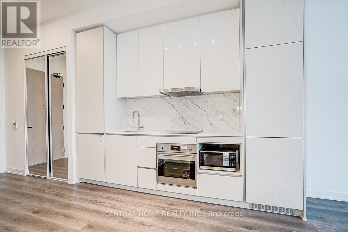 Ph106 - 28 Interchange Way, Vaughan, Ontario L4K 0P8 - Photo 9 - N12520294