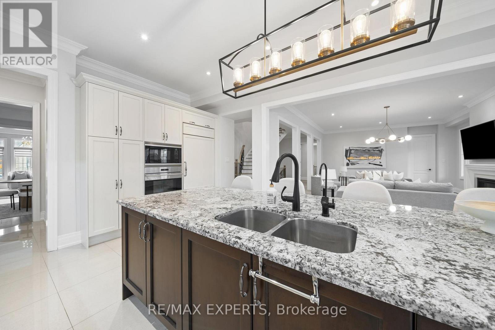 16 Raymond Love Court, King, Ontario L7B 0M7 - Photo 18 - N12520300