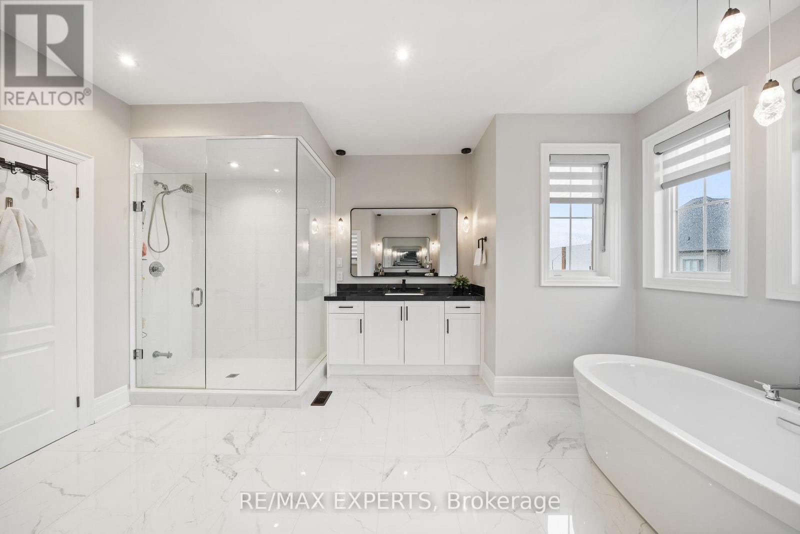 16 Raymond Love Court, King, Ontario L7B 0M7 - Photo 37 - N12520300