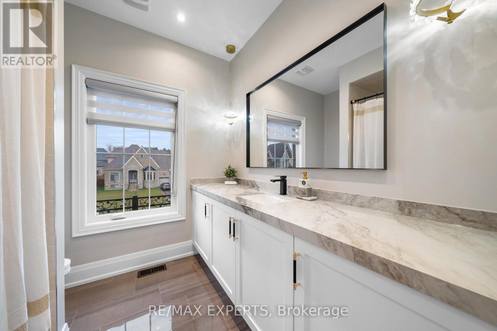 16 Raymond Love Court, King, Ontario L7B 0M7 - Photo 44 - N12520300