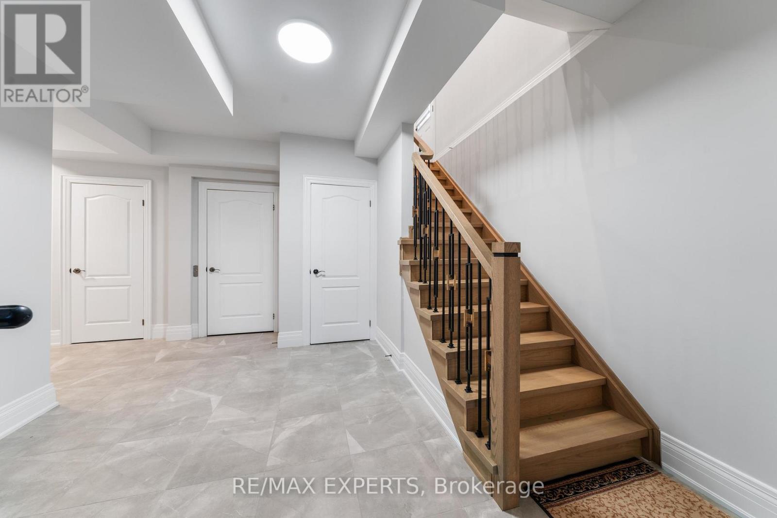 16 Raymond Love Court, King, Ontario L7B 0M7 - Photo 47 - N12520300