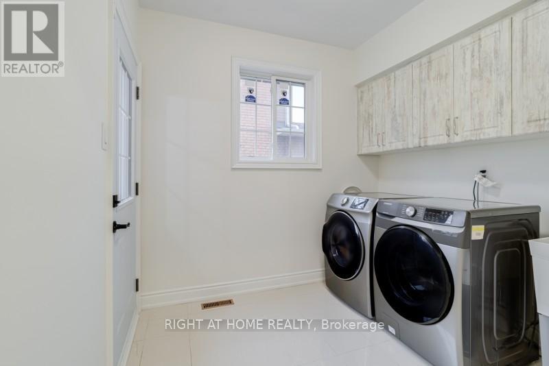 6 Diane Court, Brampton, Ontario L6Y 3E3 - Photo 13 - W12520292