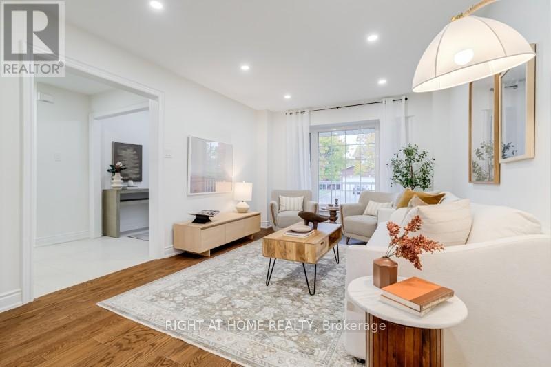 6 Diane Court, Brampton, Ontario L6Y 3E3 - Photo 2 - W12520292